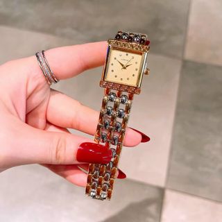 ĐỒNG HỒ VERRSACE NỮ VUÔNG NEW