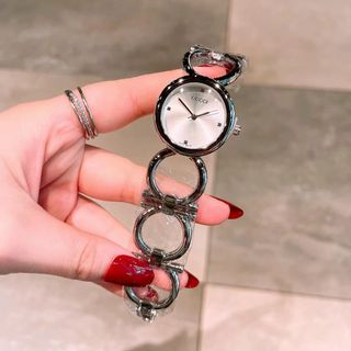 ĐỒNG HỒ GUCCl NỮ XINH XINH NEW