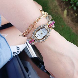 ĐỒNG HỒ THỜI TRANG NỮ FULL ĐÁ XINH