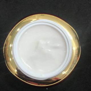 sỉ kem ức chế nám, tàn nhang