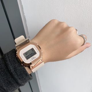 Đồng hồ điện tử thể thao nam nữ s5600