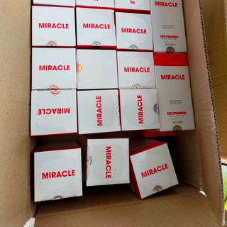 TÁI TẠO MIRACLE ĐẶC CHỊ MỤN - NÁM - TÀN NHANG - SẸO RỖ 30ML