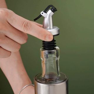 Bình dầu ăn inox có vòi