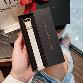 DÂY ĐỒNG HỒ D W CAO CẤP