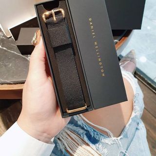 DÂY ĐỒNG HỒ D W CAO CẤP