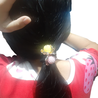 Cột tóc hoa hoa màu ngủ sắc đẹp lấp lánh