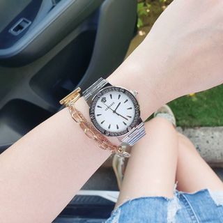 ĐỒNG HỒ VERRSACE MẶT SỐ GẠCH
