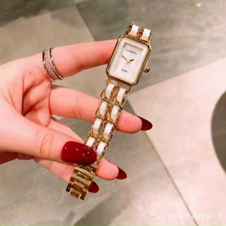 ĐỒNG HỒ THỜI TRANG DÂY DA XÍCH NỮ MINI