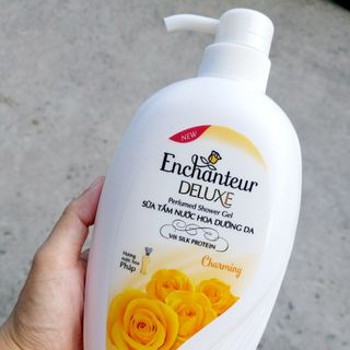 [HCM] SỮA TẮM ENCHANTEUR VÀNG 650G