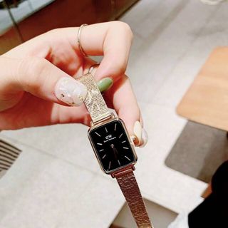 ĐỒNG HỒ D W LƯỚI CHỮ NHẬT NEW