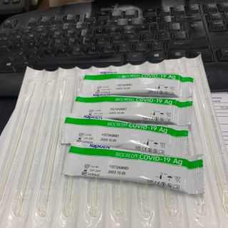 Bộ test BIOCREDIT COVID-19 Ag ( Hàn Quốc )