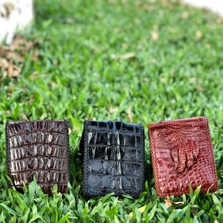 Ví cá sấu đan viền