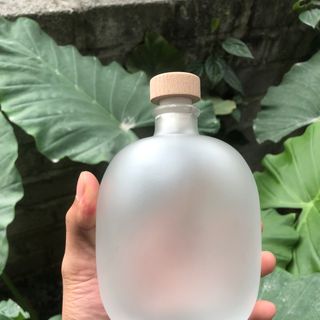 Chai thủy tinh 500ml vân mờ - Hàng dọn kho Có fix giá cho khách lấy sớm giá sỉ