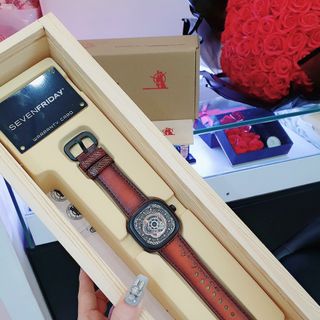 ĐỒNG HỒ SEVEN FRIDAY NAM CƠ CAO CẤP HOT