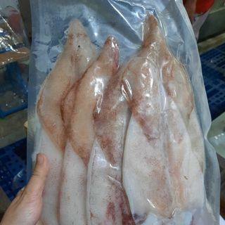 Mực một nắng Trọng Hiếu size 3 con