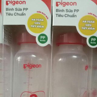 Bình sữa Pigeon 240ml cổ hẹp PP tiêu chuẩn Voi đỏ D11222107