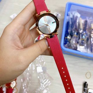 ĐỒNG HỒ DÂY DA NỮ THỜI TRANG SALE