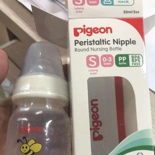 Bình sữa Pigeon 50ml cổ hẹp PP họa tiết con ong D11281100