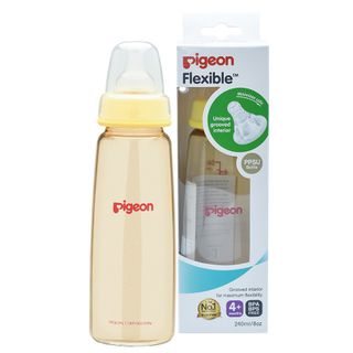 Bình sữa Pigeon 240ml cổ hẹp PPSU Plus với núm vú silicone siêu mềm D11262100
