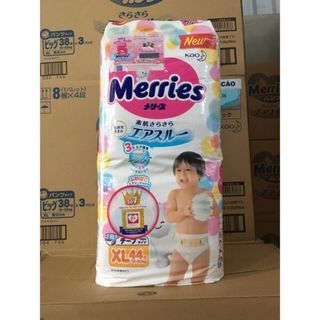 Bỉm/Tã dán Merries size XL 44 miếng (cho bé 12 - 20kg)