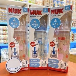 Bình sữa cảm biến nhiệt NUK nhựa PP 300ml núm ti Silicone S2 - M (Xanh)