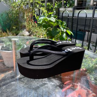 Dép kẹp tông nữ xỏ ngón quai vải đế đúc cao 7cm