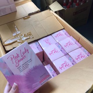 PINK LADY SHOWER