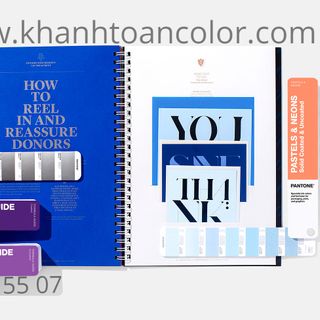 Bộ bảng màu Pantone Solid Guide Coated Uncoated Set GP1605A phiên bản 2020 với 3,026 màu pha PMS đầu 1-10