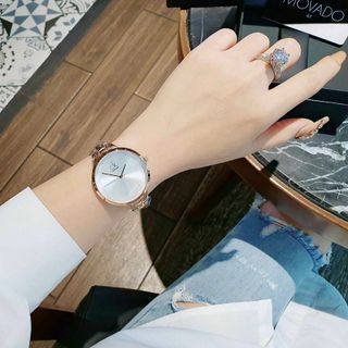 ĐỒNG HỒ C K NỮ TRUNG CẤP XINH NEW