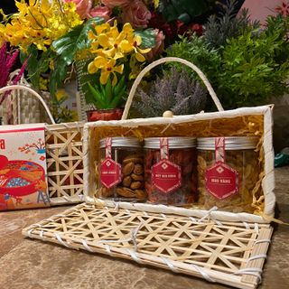 Hộp quà cao cấp tết Nhâm Dần 2022