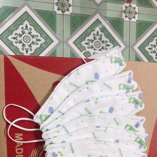 Khẩu trang kf94 trẻ em