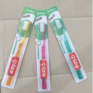 Bàn chải Bizs+ Bamboo - Lông chỉ tơ nha khoa siêu mềm, siêu êm, cán trong chống mốc tuyệt đối