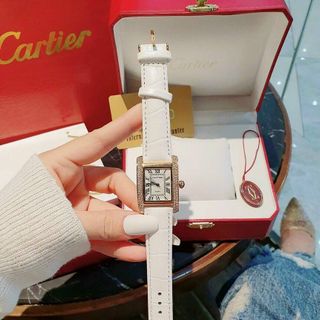 ĐỒNG HỒ CARTlER NỮ DÂY DA XINH XINH