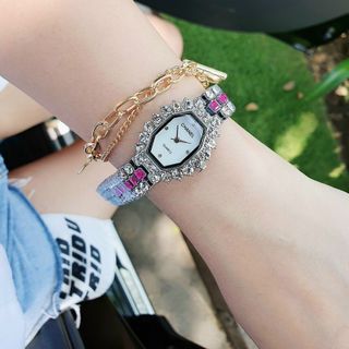ĐỒNG HỒ THỜI TRANG FULL ĐÁ NỮ XINH XINH