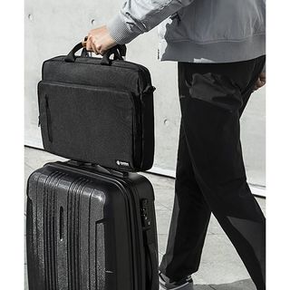 TÚI XÁCH TOMTOC (USA) BRIEFCASE FOR ULTRABOOK 13″ BLACK giá sỉ