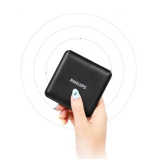 PIN DỰ PHÒNG PHILIPS DISPLAY SCREEN