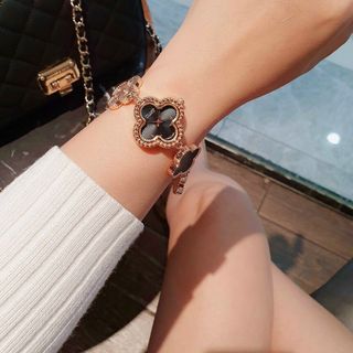 LẮC ĐỒNG HỒ VAN CLEEF SIÊU XINH