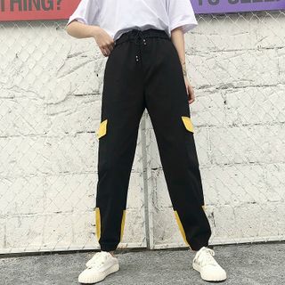 Quần jogger túi vàng trẻ trung năng động