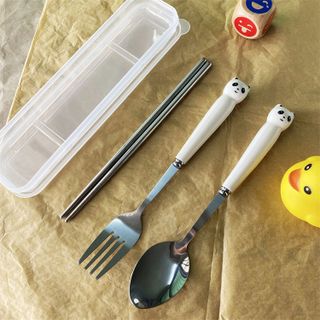 Bộ đũa muỗng 3 món tay cầm hoạt hình hộp nhựa ( HÀNG TẬN XƯỞNG )