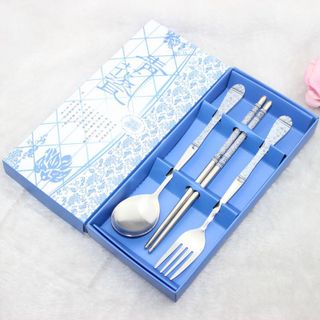 Bộ đũa muỗng nĩa hộp kéo, bộ đũa muỗng nĩa in logo theo yêu cầu , theo set tùy thích khách cần ( GIÁ TẬN XƯỞNG )
