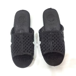 Dép tổ ong nhiều màu