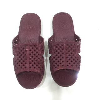 Dép tổ ong nhiều màu