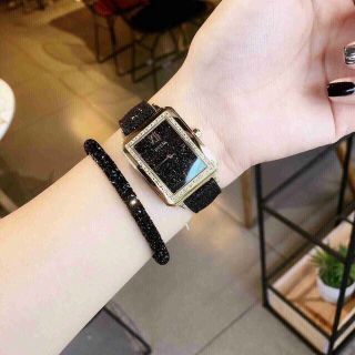ĐỒNG HỒ GUEESS NỮ DA CAO CẤP HOT