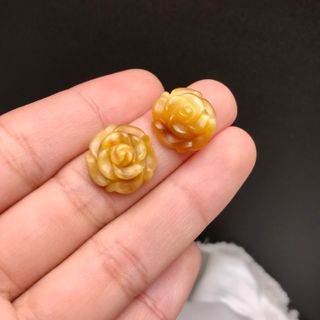 Hoa mẫu đơn thạch anh mắt hổ