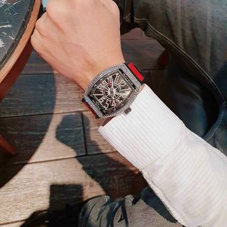ĐỒNG HỒ FRANK MULLER NAM TRUNG CẤP HOT