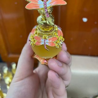 Nước Hoa dubai thiết Kê Hình Bướm