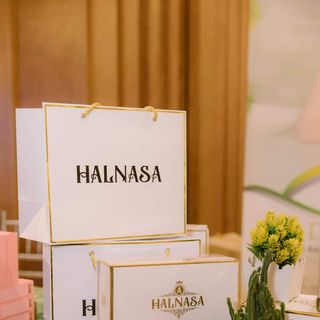 BỘ ĐÔI KEM TRUYỀN TRẮNG HOÀNG GIA HALNASA - CẤP ẨM, CHỐNG NẮNG VÀ DƯỠNG TRẮNG DA TOÀN THÂN
