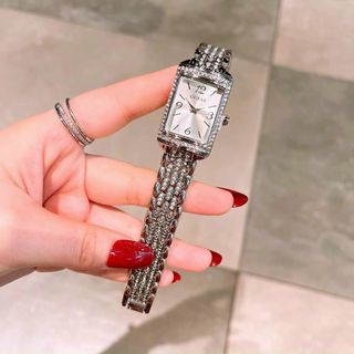 ĐỒNG HỒ GUEESS NỮ XINH XINH