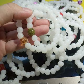 Chuỗi đeo tay đá thạch anh trắng đủ mẫu