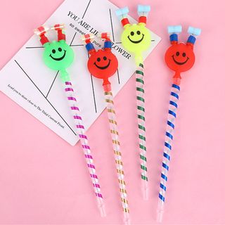 Kèn thổi kêu to đủ màu nhe
